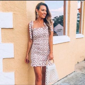 NWOT floral print smock dress